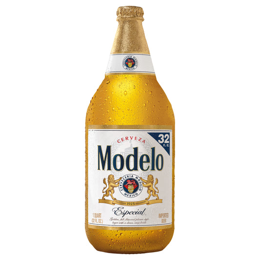 Cerveza lager mexicana Modelo Especial, botella de 946 ml (32 onzas líquidas), 4,4 % de alcohol por volumen.